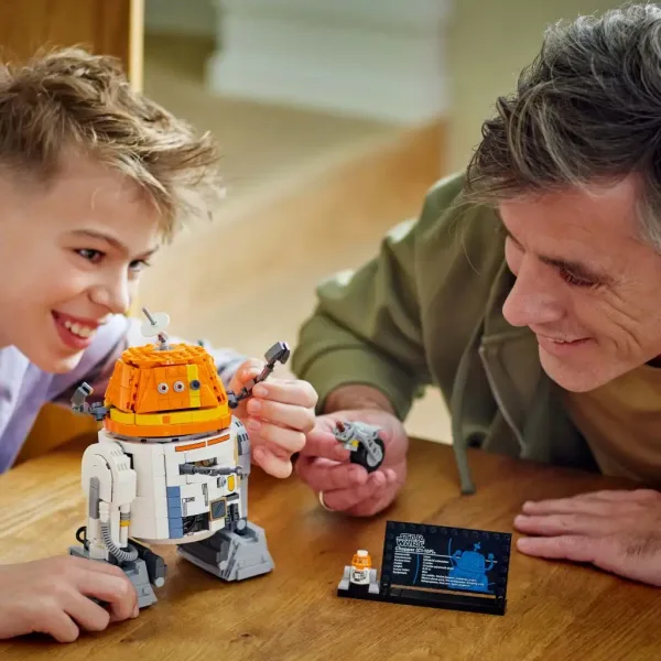 LEGO® Star Wars™: Chopper (C1-10P)™ droid astromechaniczny (75416) zdjęcie 4