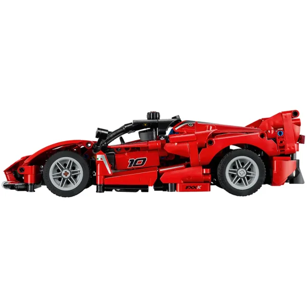 LEGO® Technic: Ferrari FXX K (42212) zdjęcie 2