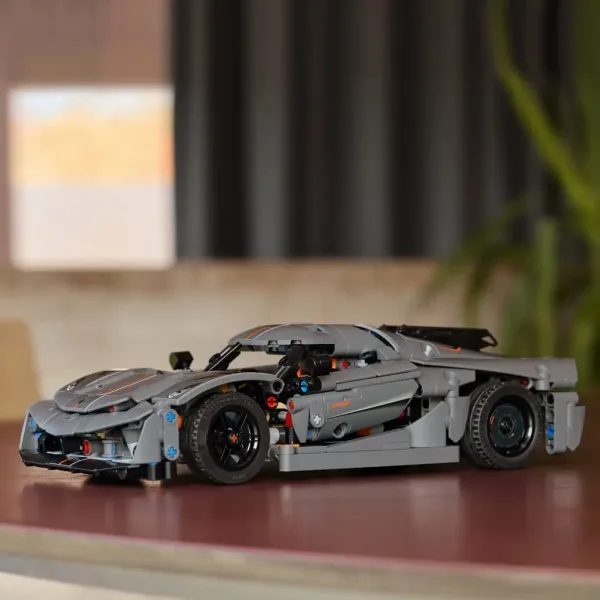 LEGO® Technic: Koenigsegg Jesko Absolut szary hiperauto (42173) zdjęcie 4