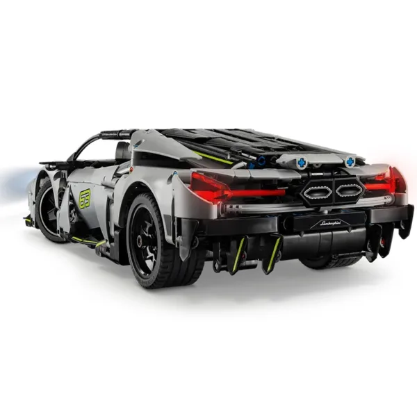 LEGO® Technic: supersamochód sportowy Lamborghini Revuelto (42214) zdjęcie 4