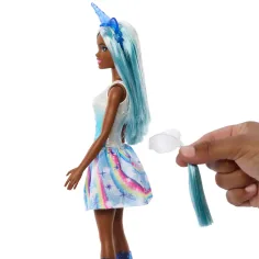 Barbie Dreamtopia: Lalka jednorożec w niebieskiej tęczowej sukience - Mattel zdjęcie 5