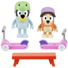 Bluey: Zestaw figurek Bluey i Bingo na hulajnogach zdjęcie 2