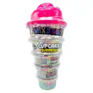 Compound Kings: Mieszaj i mieszaj pachnący slime cupcake z niespodzianką