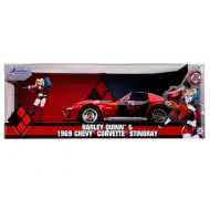 DC Comics: Figurka Harley Quinn i metalowy model samochodu 1969 Chevy Corvette Stingray w skali 1/24 – Simba Toys