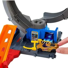Hot Wheels: Wyścig na pętli nietoperza - Mattel zdjęcie 4