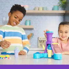 Kinetic Sand: Zestaw do robienia lodów z piasku kinetycznego 396g - Spin Master zdjęcie 3