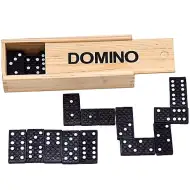 Klasyczne domino w drewnianym pudełku