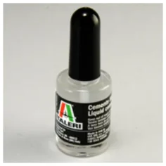 Klej do modeli Italeri z pędzelkiem 15ml - z grubym pędzlem zdjęcie 2