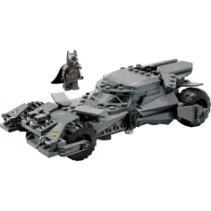 LEGO® Marvel: Batman kontra Superman™: Batmobile™ (76331) zdjęcie 4