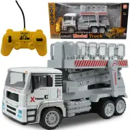 Metalowa kabina samochód ciężarowy z podnośnikiem koszowym na pilota RC, efekty świetlne, 27 MHz, skala 1:12, 32 cm.