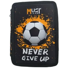 Must-have: Piórnik piętrowy z motywem piłki nożnej, wypełniony, 15×5×21 cm