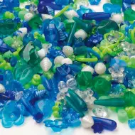 PlayBox: Zestaw 1000 plastikowych koralików do nawlekania w kolorach niebieskim i zielonym