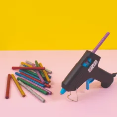 PlayBox: Zestaw wkładów do pistoletu klejowego z brokatem 18 szt. 7 mm zdjęcie 2