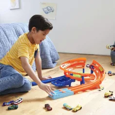 Hot Wheels: Tor wyścigowy z podwójnym torem z 2 samochodami wyścigowymi - Mattel zdjęcie 6