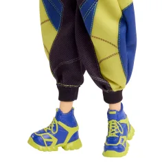 K-Pop Demon Hunter: Zoey lalka modowa z bronią – Mattel zdjęcie 5