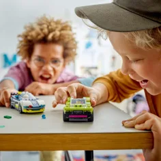 LEGO® City: Pościg za radiowozem i sportowym samochodem (60415) zdjęcie 6