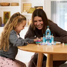 LEGO® Disney: Zamek Elsy i jej przygody na sankach (43281) zdjęcie 4