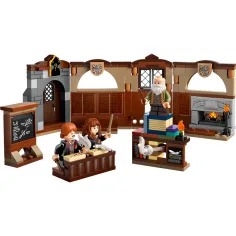 LEGO® Harry Potter: Zamek Hogwartów™ - Lekcja Zaklęć (76442) zdjęcie 2
