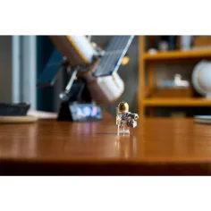 LEGO® Icons: Teleskop kosmiczny Hubble (11383) zdjęcie 12