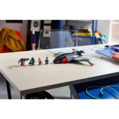 LEGO® Marvel: Avengers: Przebudzenie Doktora Dooma Quinjet (76347) zdjęcie 6