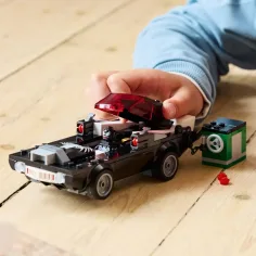 LEGO® Super Heroes: Marvel - Samochód sportowy Spider-Mana vs. Venoma (76309) zdjęcie 3