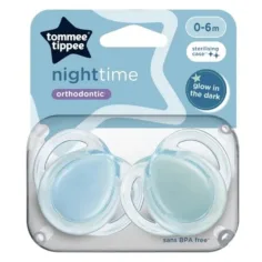 Tommee Tippee: Zestaw 2 nocnych, ortodontycznych smoczków fluorescencyjnych w różnych wariantach (0-6 miesięcy)