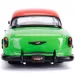 DC Comics: Figurka Trującego Bluszczu i model samochodu 1953 Chevy Bel Air w skali 1/24 - Simba Toys