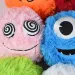 Fuzzy Monsters pluszowa piłka z futerkiem, różne warianty, 23 cm