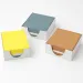 Klejony notes w różnych kolorach, 500 kartek, 8,5x8,5x4,5 cm