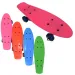 Kolorowa deskorolka Pennyboard w różnych wariantach, 41,5 cm