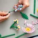 LEGO® Botanicals: Bukiet słoneczno-żółtych kwiatów (10347)