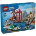 LEGO® City: Nadmorski port z frachtowcem (60422)