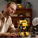 LEGO® Icons: Trzmiel (10338)