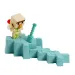 Minecraft: Odkryj minifigurkę Żelaznego Golema w białym pojemniku w kształcie miecza - Mattel