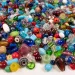 PlayBox: Kolorowe szklane koraliki do nawlekania 1 kg opakowanie