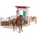 Schleich: Horse Club - Zestaw do zabawy z boksami dla koni Hannah i Cayenne (42710)