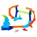Zawody na torze Hot Wheels Corkscrew Jump - zestaw torów - Mattel