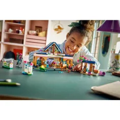 LEGO® Friends: Stajnia i szkoła jeździecka (42688) zdjęcie 8