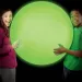Super Glo Wubble świecąca piłka-balon w kolorze zielonym, 75 cm